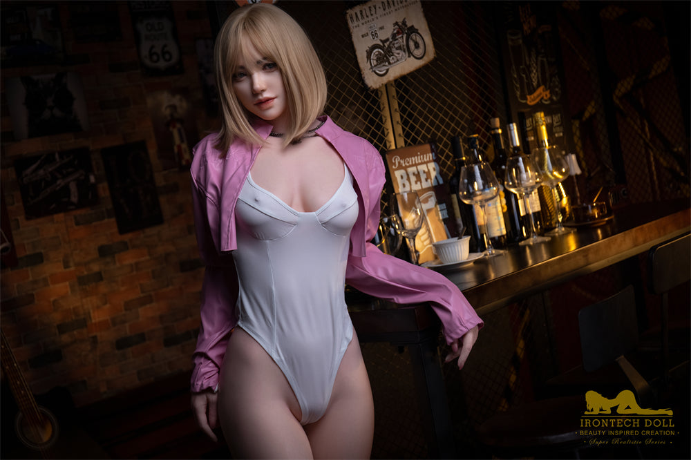 169cm (5ft6)  C-cup Silicone Sex Doll Layla - My Store